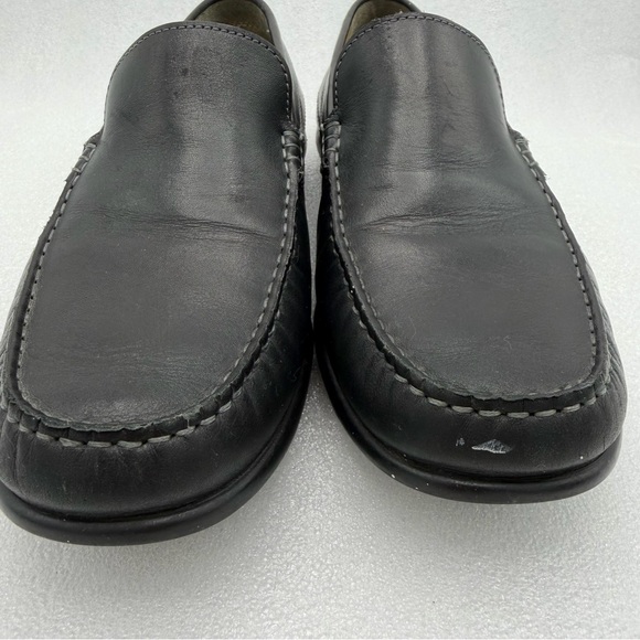 Ecco Black Leather Loafers - Picture 2 of 8